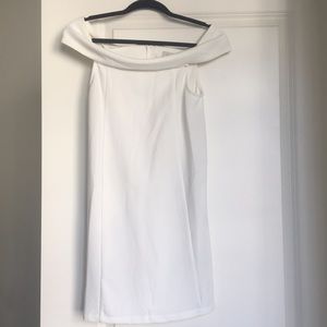 ✨Off the shoulder White Summer Dress✨